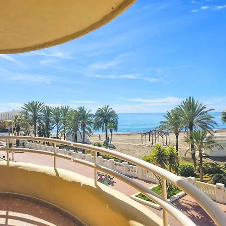 Beachfront In Marina *
