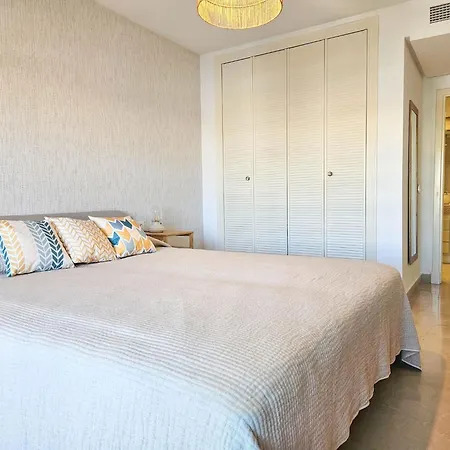 Lejlighed Beachfront In Marina