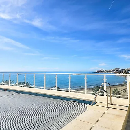 Beachfront In Marina Lejlighed
