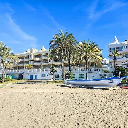 Beachfront In Marina